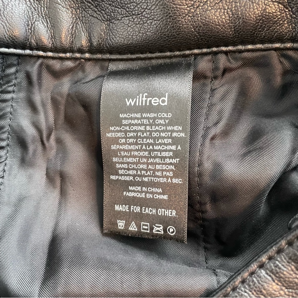 Aritzia Wilfred Modern Cargo Pant 8 Black Faux Vegan Leather Pockets - Picture 14 of 15